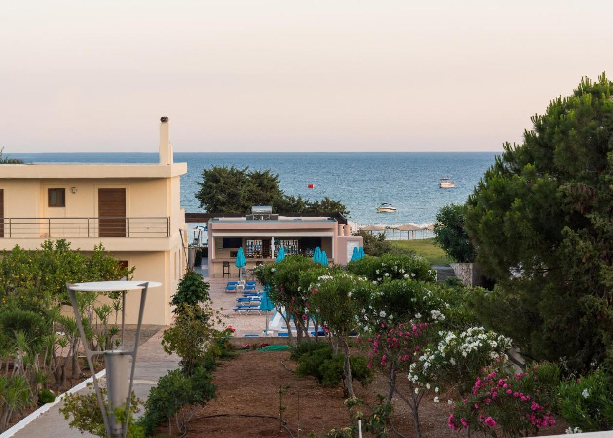 Amaryllis Front Beach Hotel ラルドス エクステリア 写真